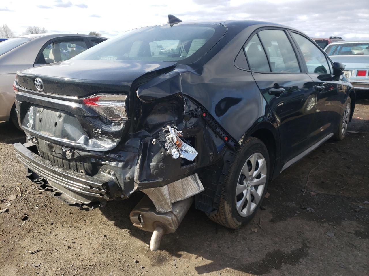 Photo 4 from auction – 2020 TOYOTA COROLLA LE with VIN 5YFEPRAE6LP047592
