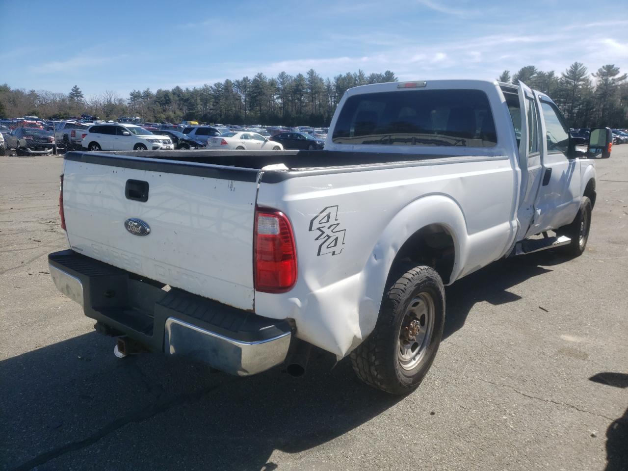 Photo 4 from auction – 2015 FORD F 250 with VIN 1FT7W2B60FEC63997