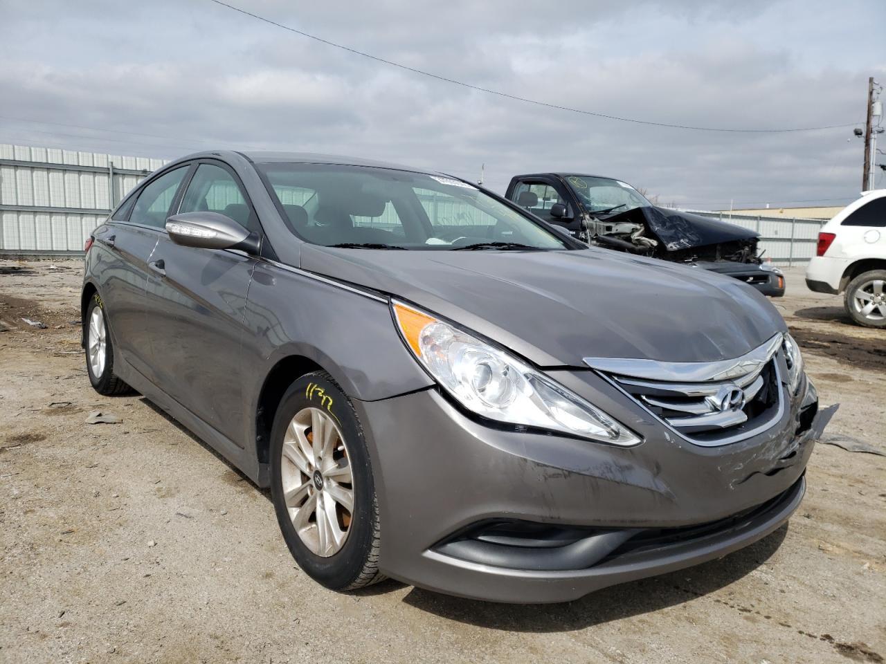 HYUNDAI SONATA GLS 2014 with VIN 5NPEB4AC8EH842241 - Photo from auction