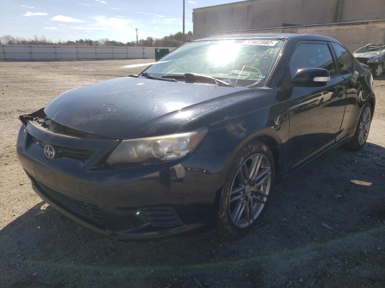 Photo 2 from auction – 2012 TOYOTA SCION TC with VIN JTKJF5C74C3033958