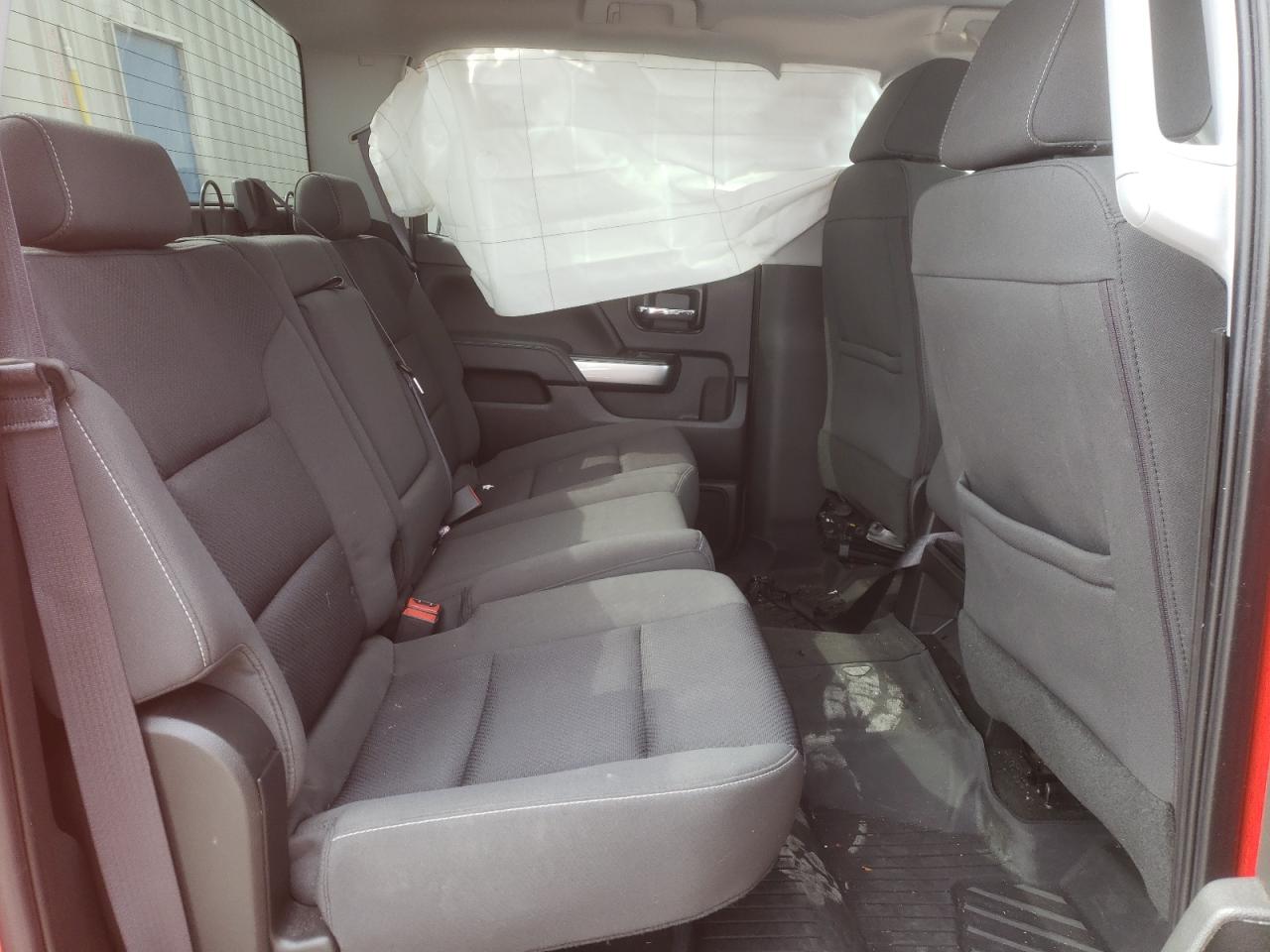 Photo 6 from auction – 2016 CHEVROLET SILVERADO with VIN 3GCUKREC6GG326975