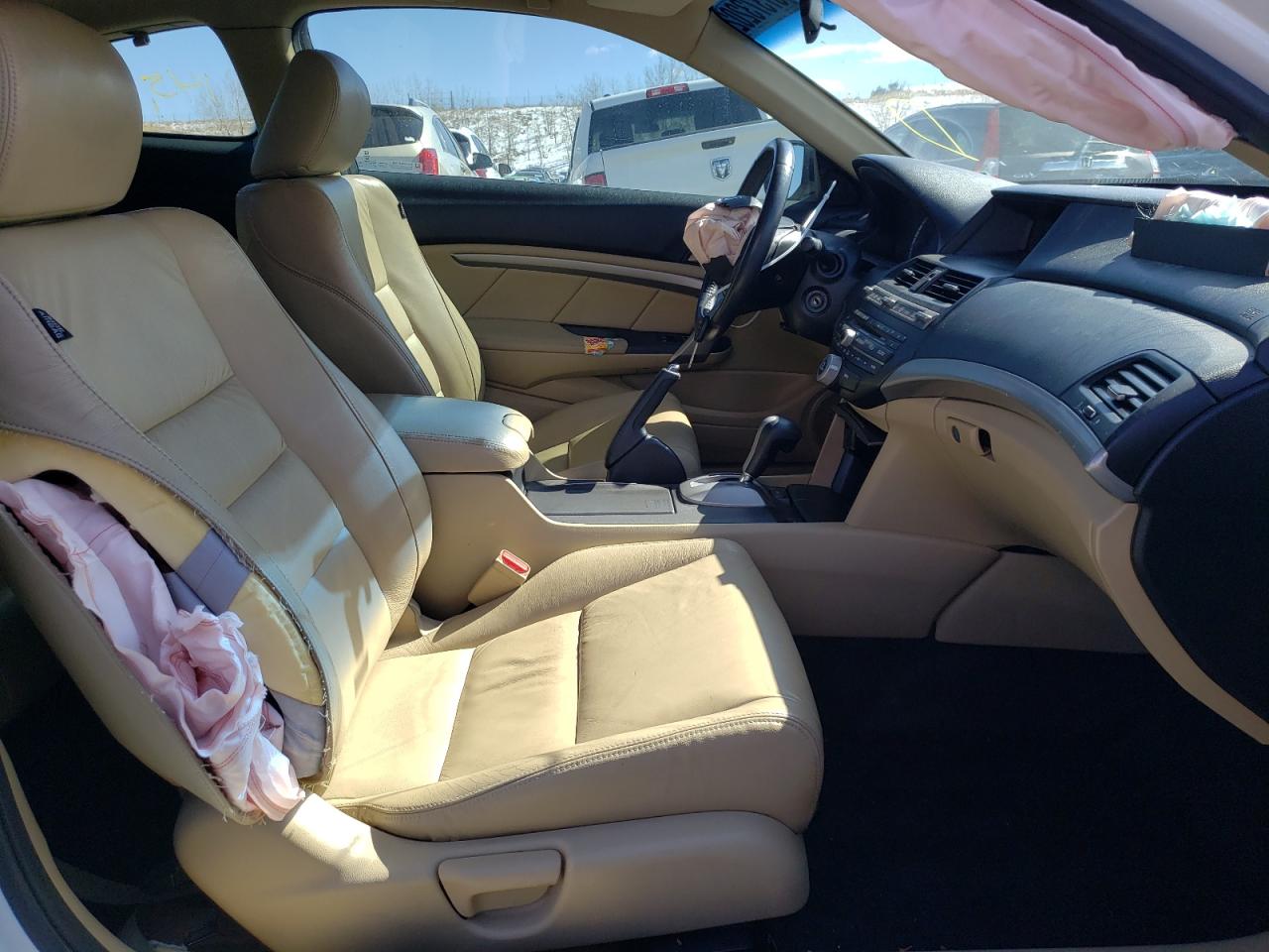 Photo 5 from auction – 2011 HONDA ACCORD EXL with VIN 1HGCS1B87BA015786