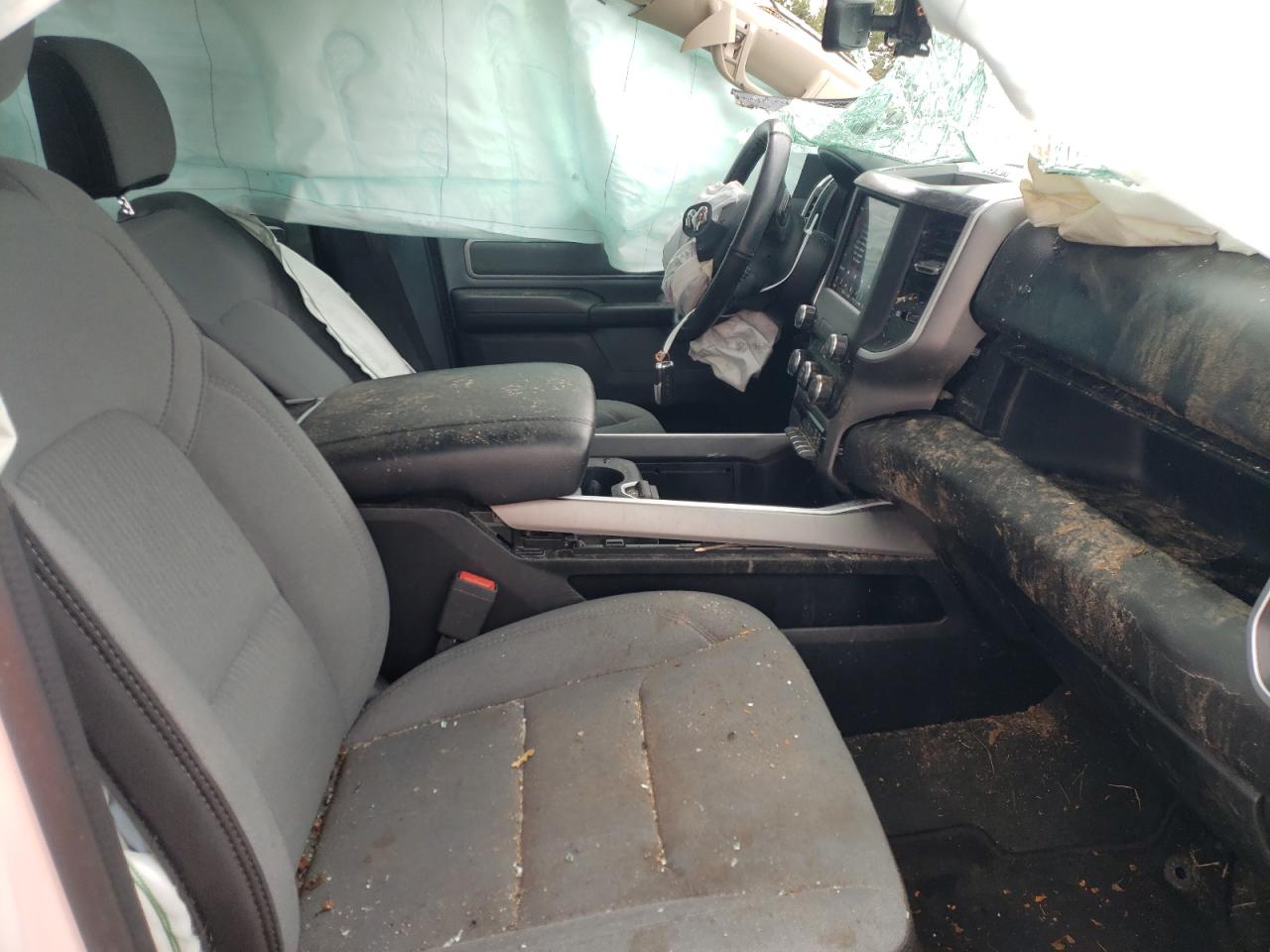 Photo 5 from auction – 2020 RAM 1500 BIG H with VIN 1C6SRFBT3LN280620