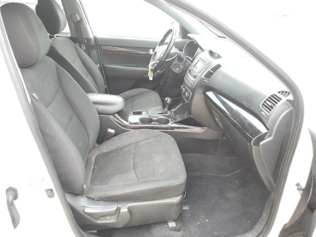 Photo 5 from auction – 2014 KIA SORENTO LX with VIN 5XYKT4A66EG489693