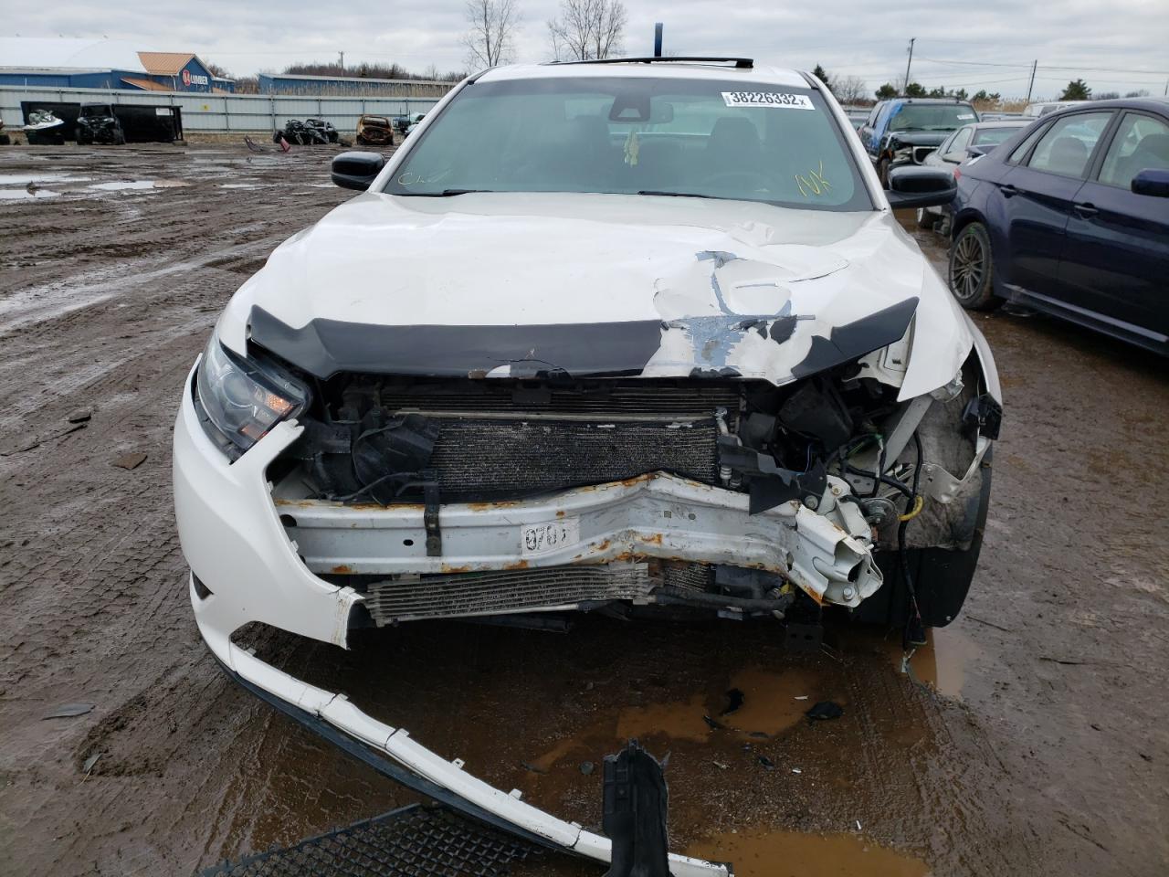 Photo 9 from auction – 2017 FORD TAURUS SHO with VIN 1FAHP2KT3HG146645