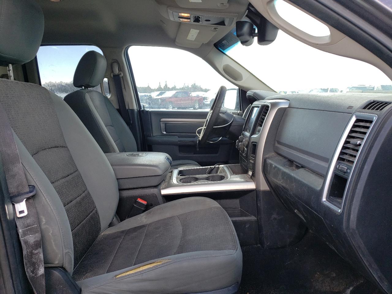 Photo 5 from auction – 2017 RAM 1500 SLT with VIN 1C6RR7GTXHS718104