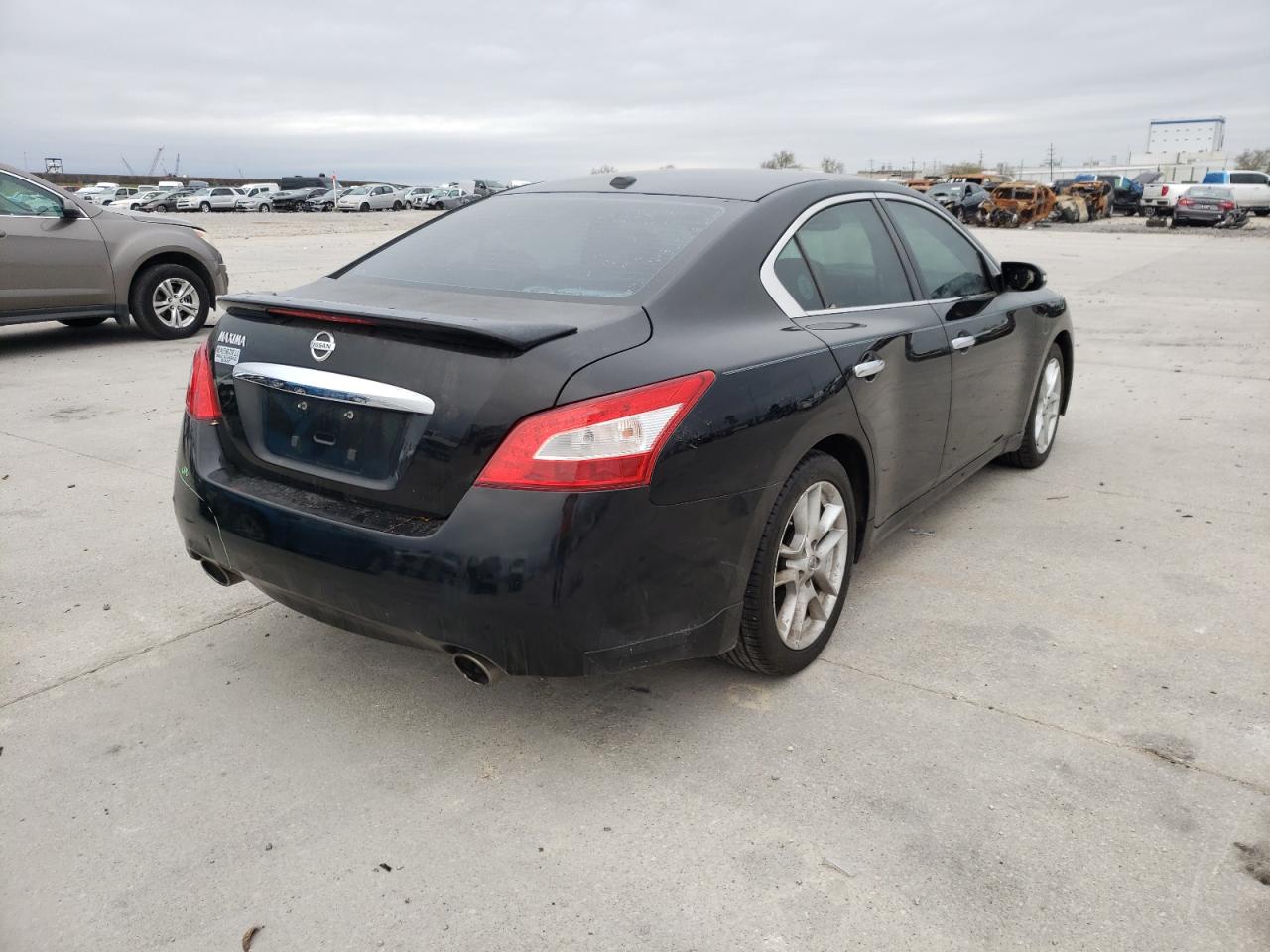 Photo 4 from auction – 2011 NISSAN MAXIMA S with VIN 1N4AA5AP3BC858399