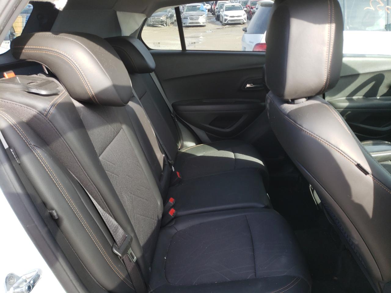Photo 6 from auction – 2020 CHEVROLET TRAX 1LT with VIN KL7CJPSBXLB036690