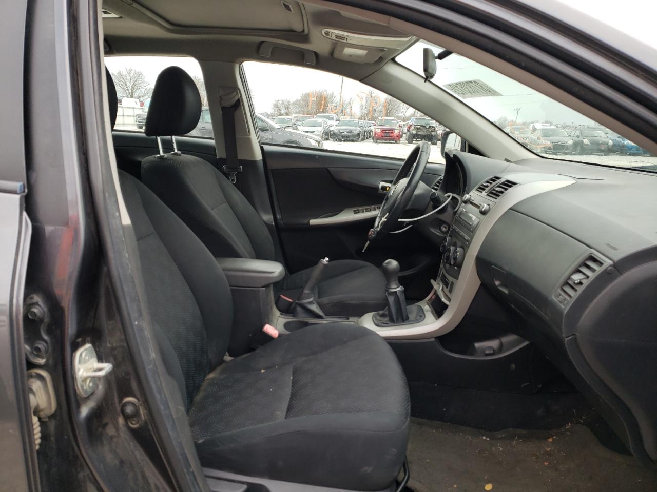 Photo 5 from auction – 2010 TOYOTA COROLLA BA with VIN 1NXBU4EE0AZ234220