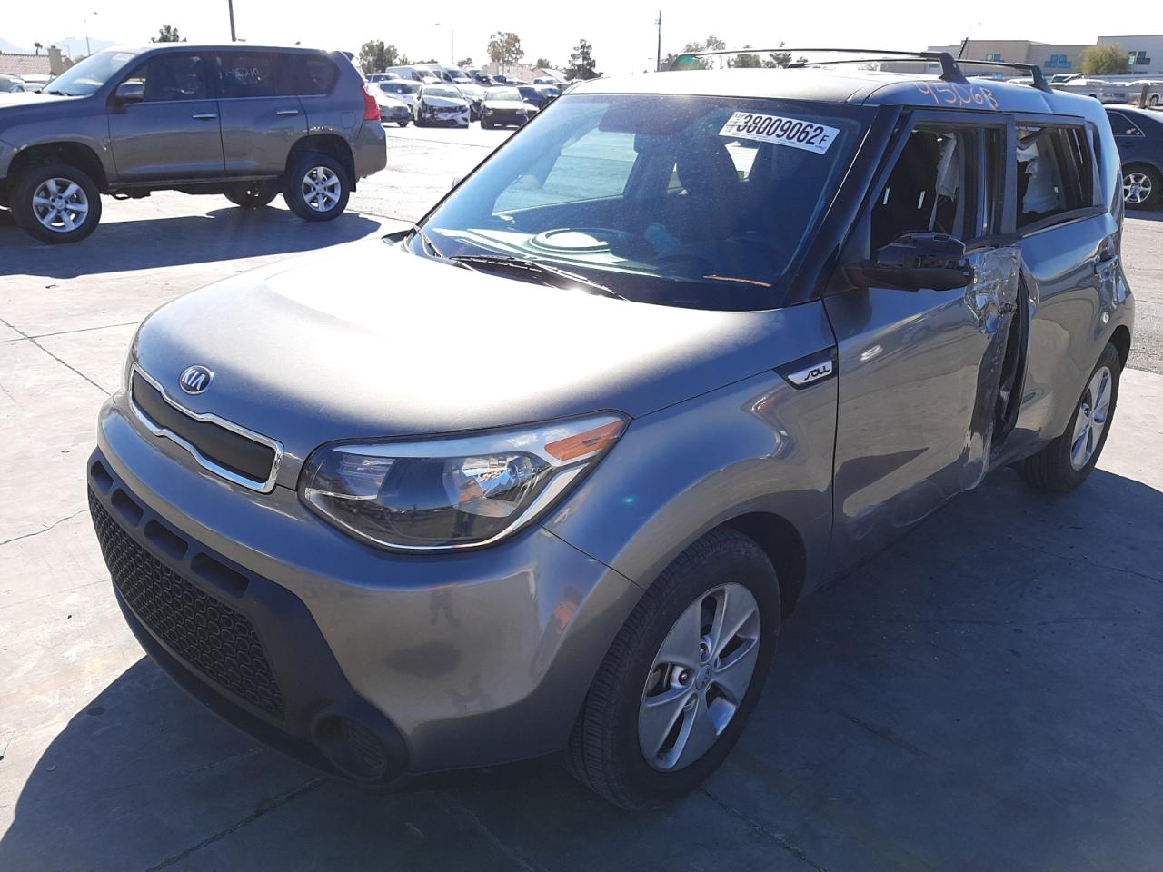Photo 2 from auction – 2015 KIA SOUL with VIN KNDJN2A25F7191402