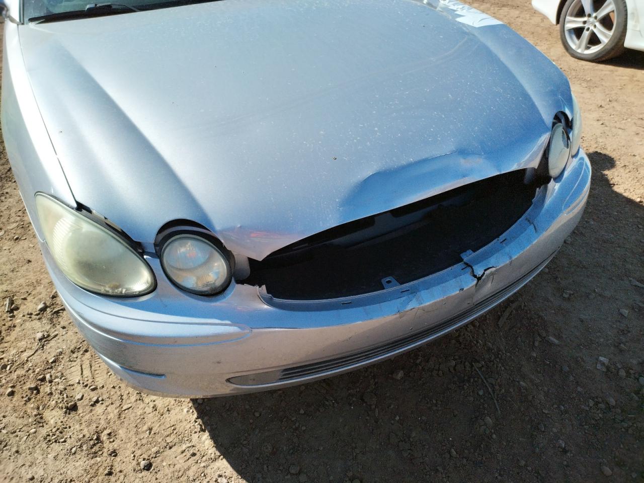Photo 9 from auction – 2005 BUICK LACROSSE C with VIN 2G4WD532351282215