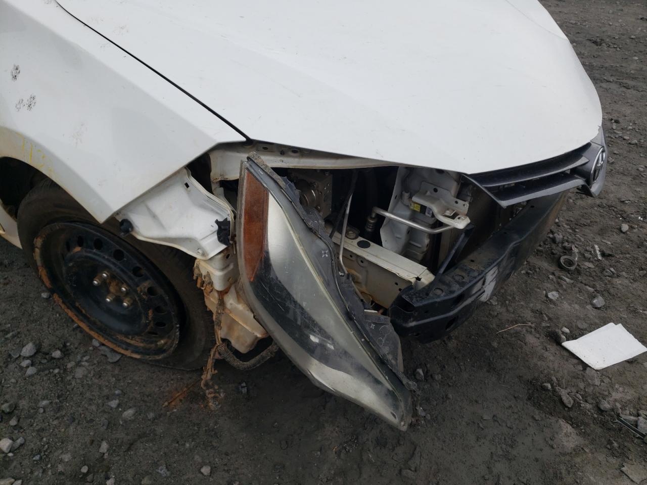 Photo 9 from auction – 2016 TOYOTA COROLLA L with VIN 2T1BURHE6GC697773