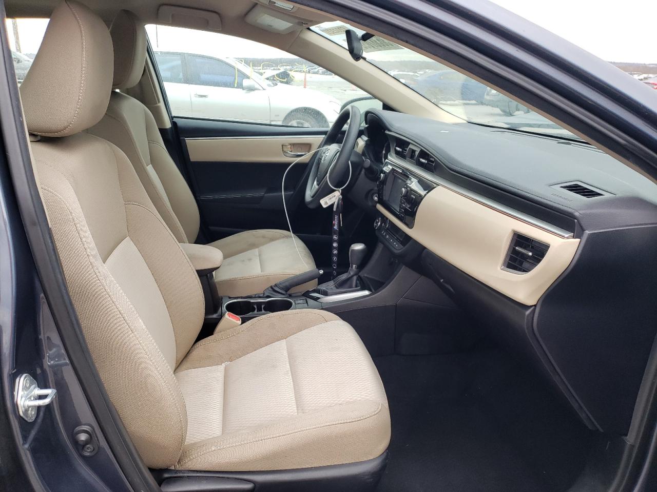 Photo 5 from auction – 2016 TOYOTA COROLLA L with VIN 5YFBURHE7GP562298