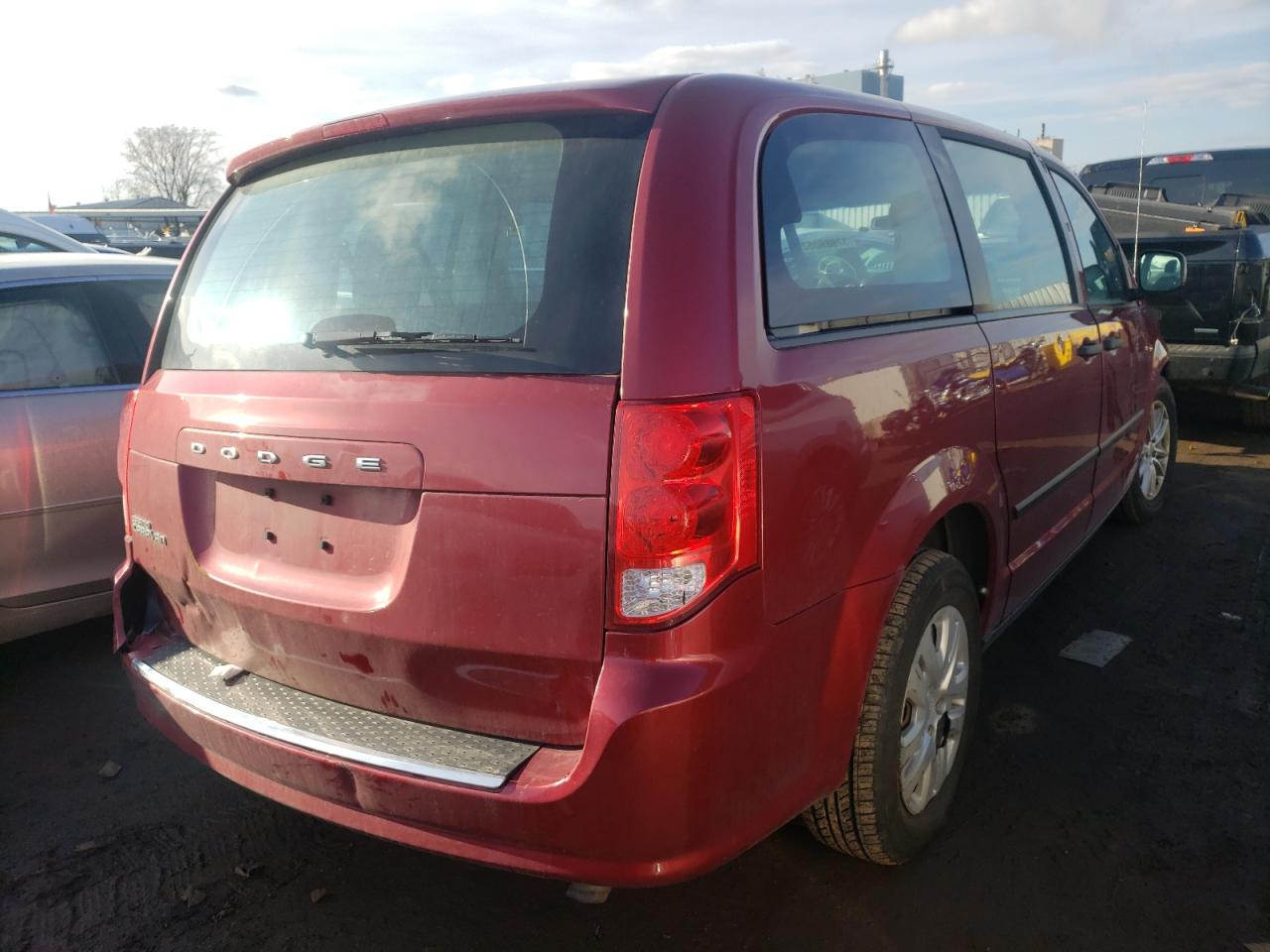 Photo 4 from auction – 2015 DODGE GRAND CARA with VIN 2C4RDGBG1FR600037