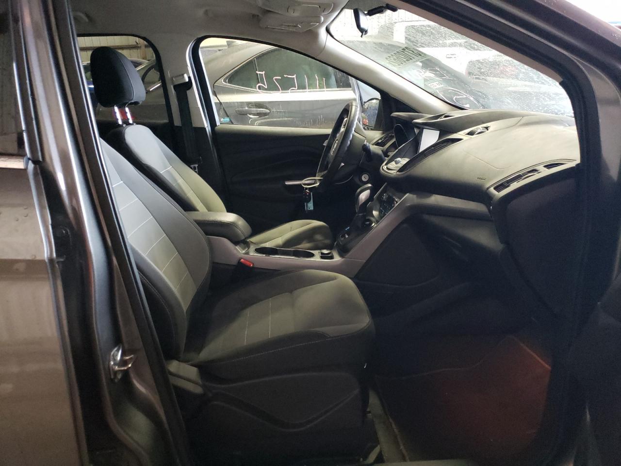 Photo 5 from auction – 2014 FORD ESCAPE SE with VIN 1FMCU0GX6EUE39011