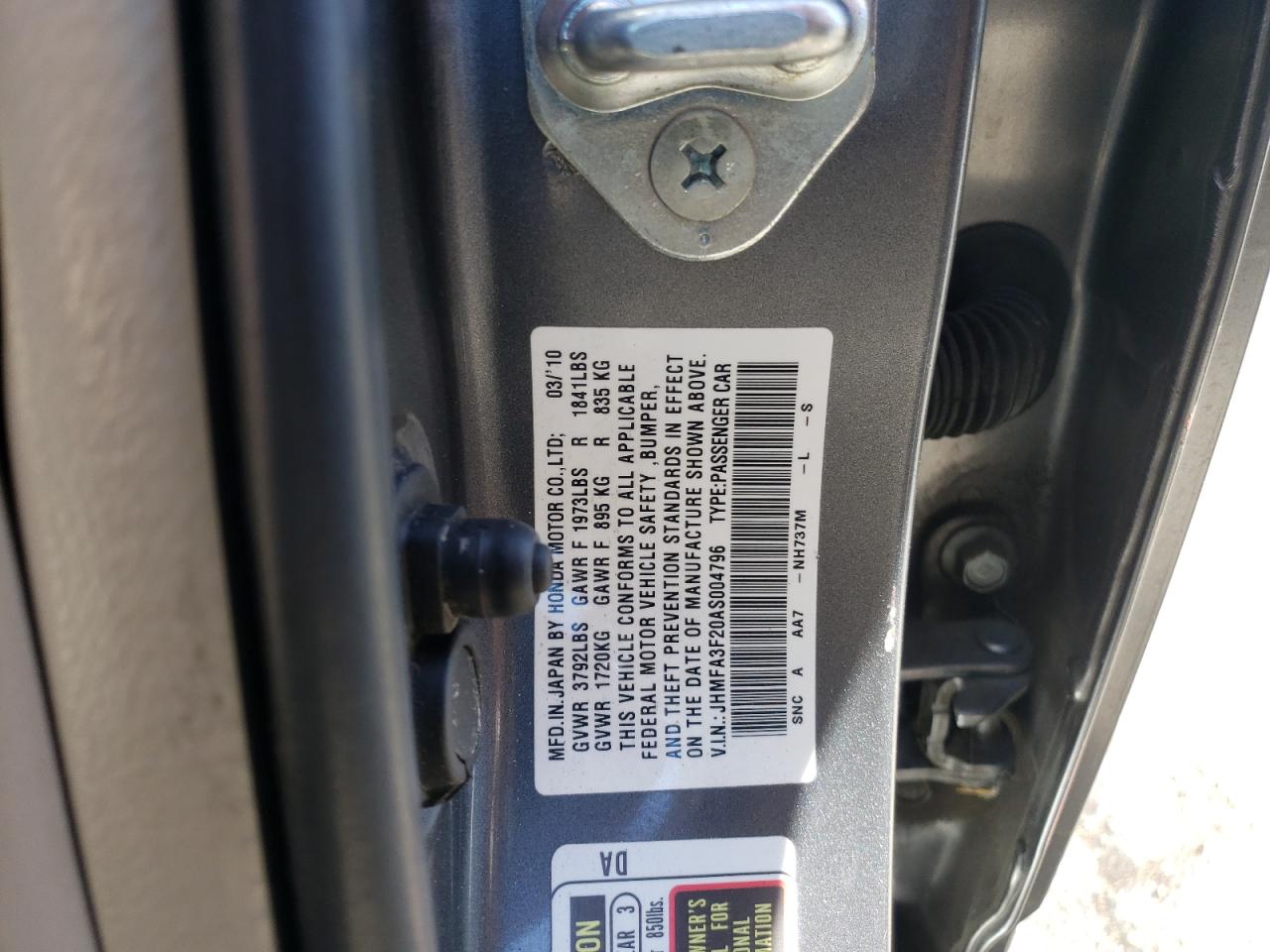 Photo 10 from auction – 2010 HONDA CIVIC HYBR with VIN JHMFA3F20AS004796