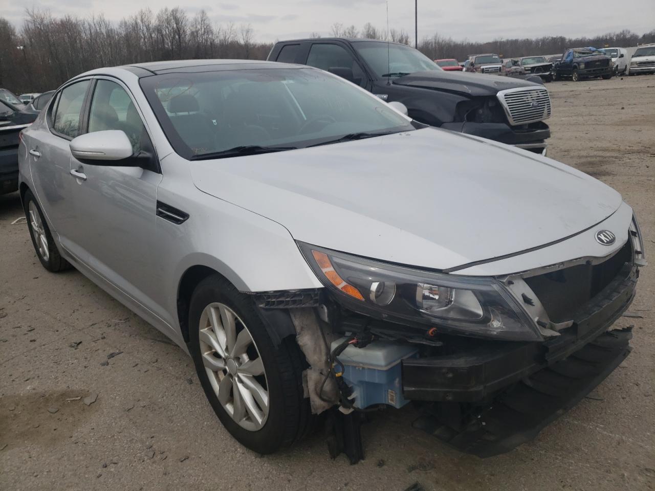 KIA OPTIMA EX 2014 مع رقم تعريف المركبة 5XXGN4A72EG306190 - صورة من المزاد