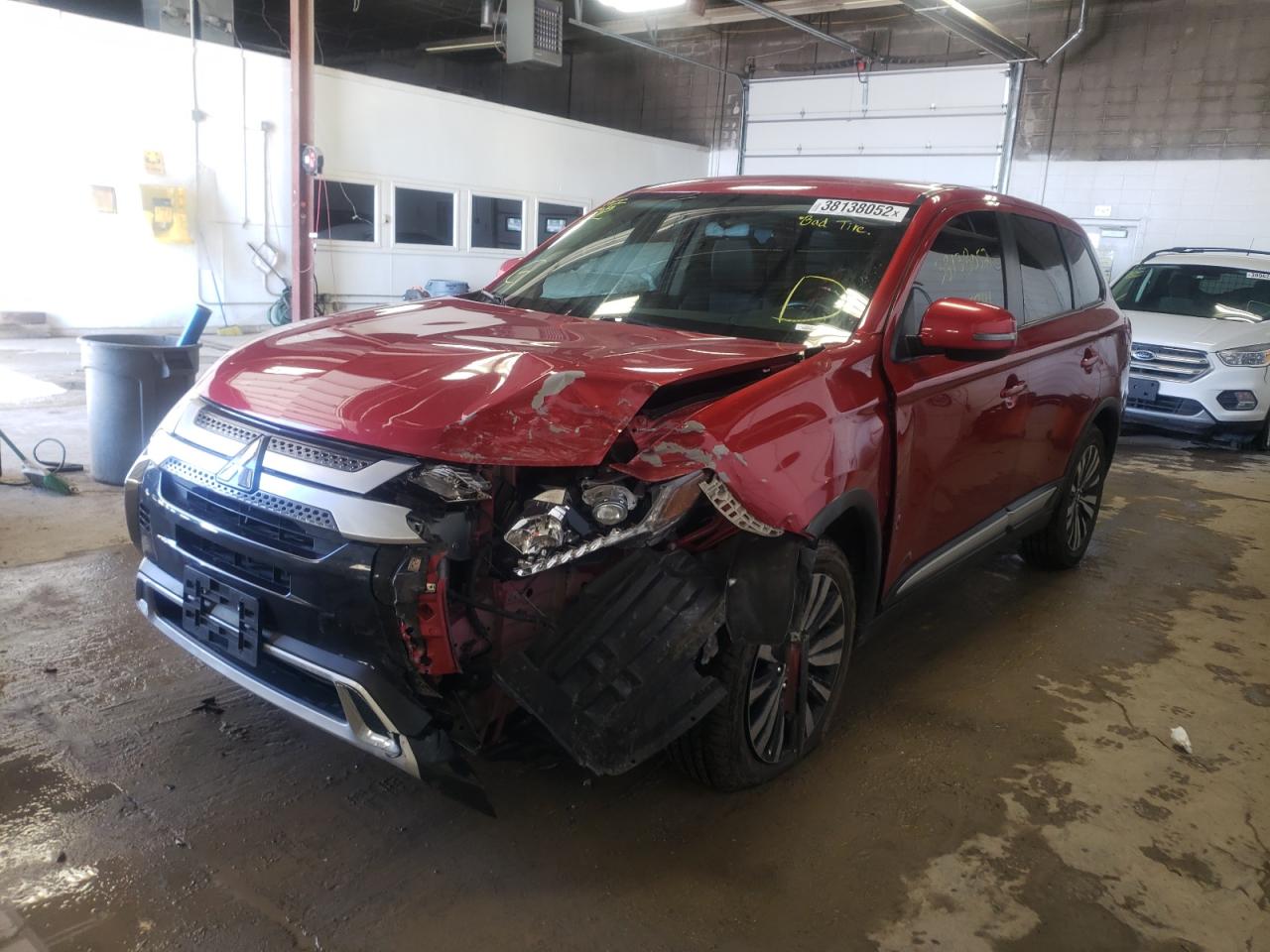 Photo 2 from auction – 2019 MITSUBISHI OUTLANDER with VIN JA4AZ3A35KZ043777