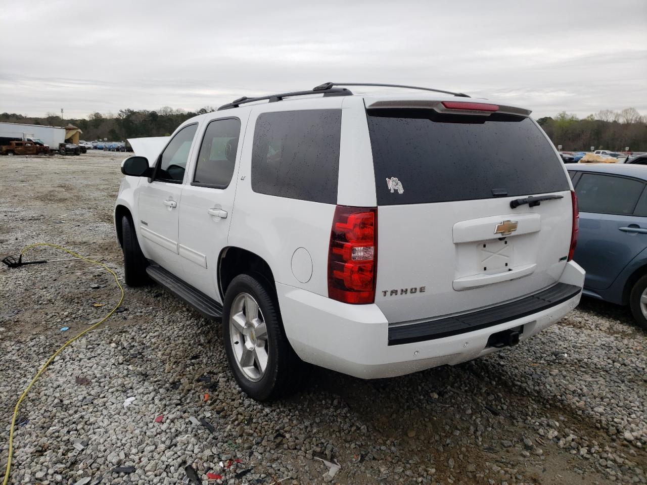 Photo 3 from auction – 2011 CHEVROLET TAHOE C150 with VIN 1GNSCBE02BR381635