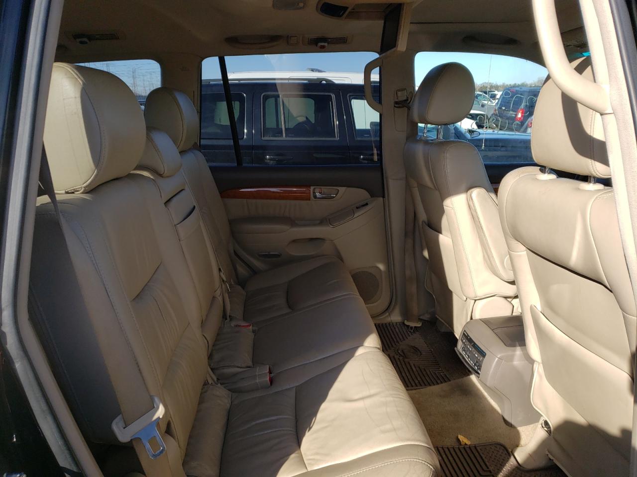Photo 6 from auction – 2006 LEXUS GX 470 with VIN JTJBT20X660118262