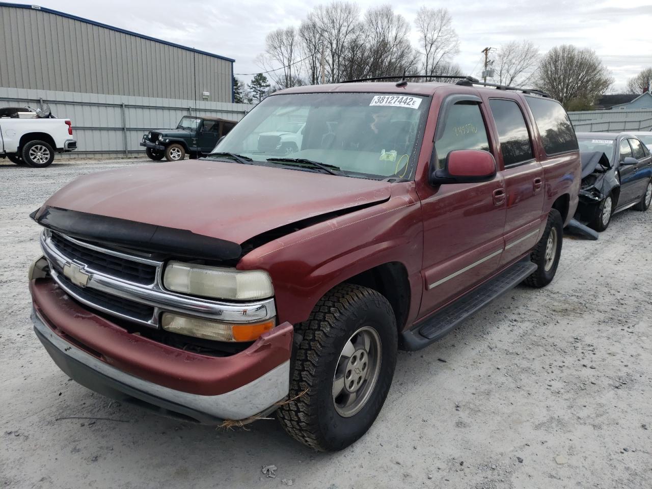 Photo 2 from auction – 2003 CHEVROLET SUBURBAN with VIN 1GNEC16Z93J136349