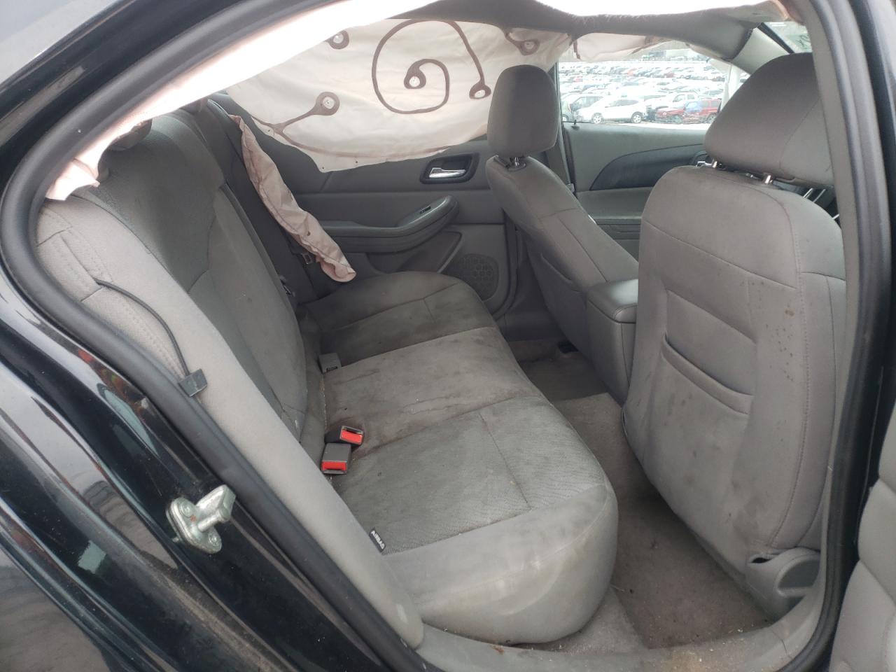 Photo 6 from auction – 2014 CHEVROLET MALIBU LS with VIN 1G11B5SL9EF241605