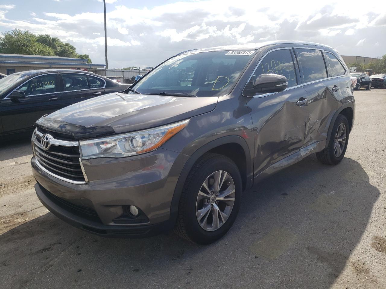 صورة رقم 2 من المزاد - 2015 TOYOTA HIGHLANDER مع VIN 5TDKKRFH6FS040416