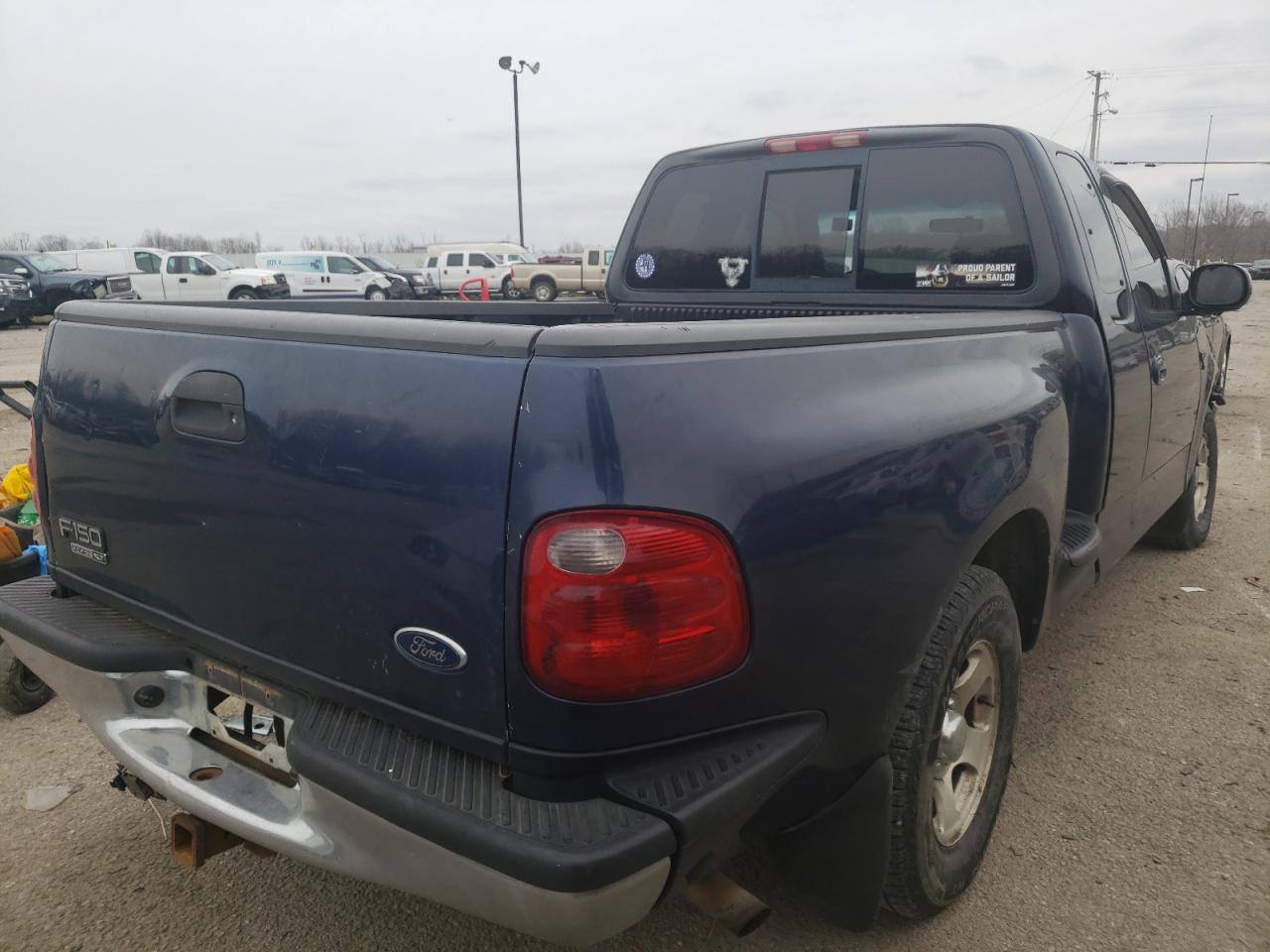 Photo 4 from auction – 2002 FORD F150 with VIN 1FTRX07W52KB48391