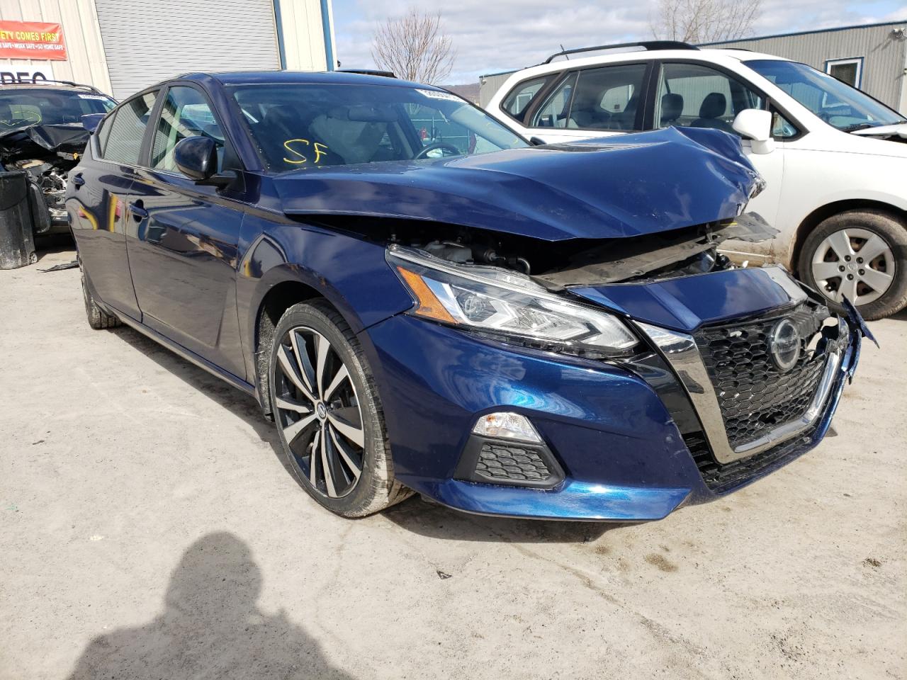 Photo 1 from auction – 2019 NISSAN ALTIMA SR with VIN 1N4BL4CV2KC202599