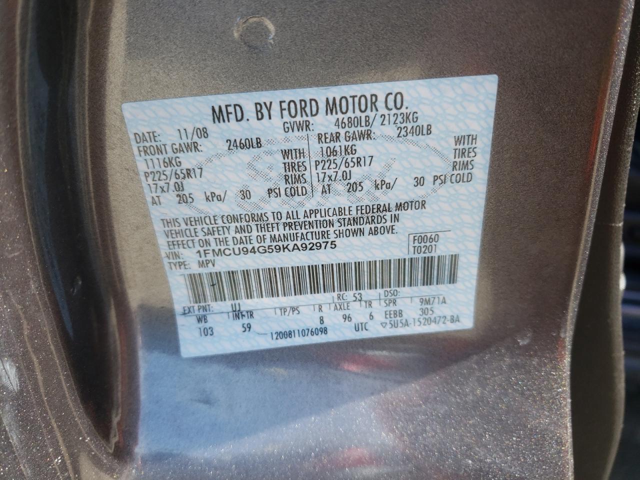 Photo 10 from auction – 2009 FORD ESCAPE LIM with VIN 1FMCU94G59KA92975