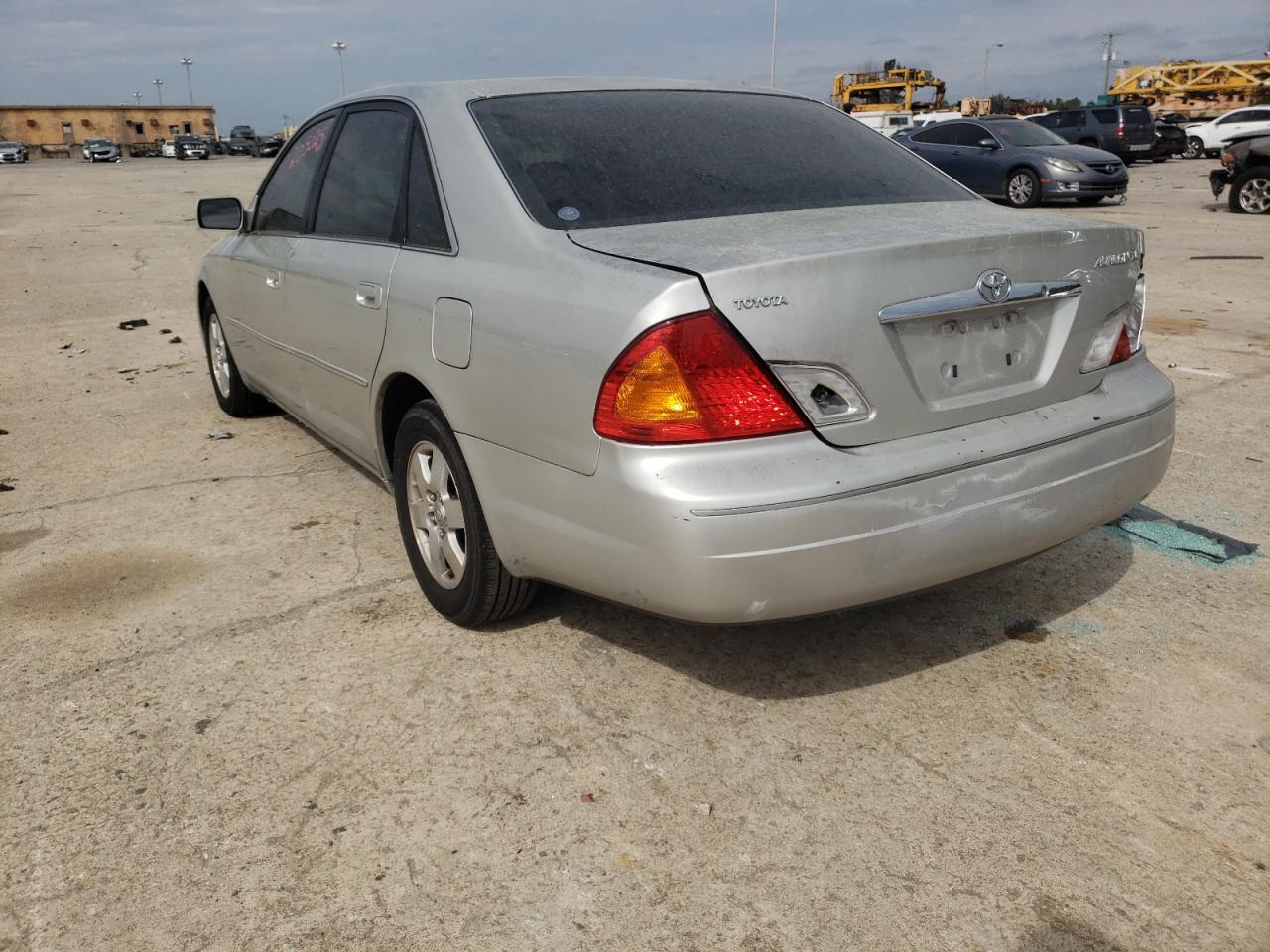 Photo 3 from auction – 2002 TOYOTA AVALON XL with VIN 4T1BF28B92U201346