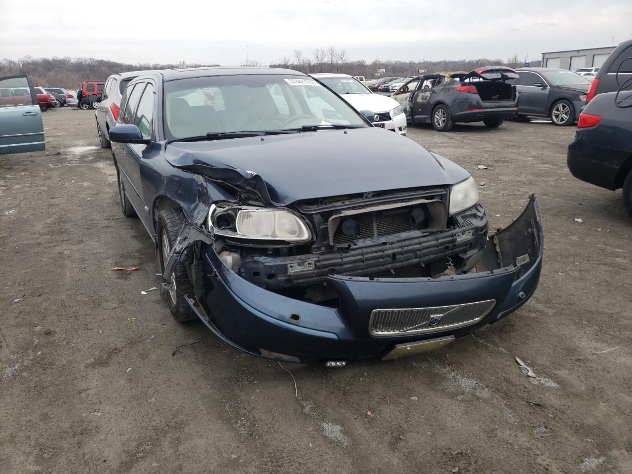 Photo 1 from auction – 2006 VOLVO V70 with VIN YV1SW640162575106