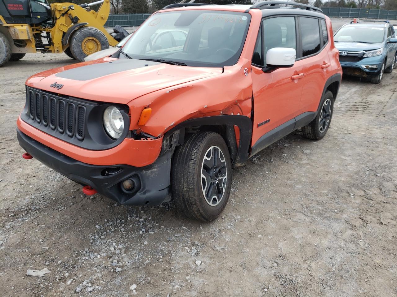 Photo 9 from auction – 2017 JEEP RENEGADE T with VIN ZACCJBCB8HPF70448