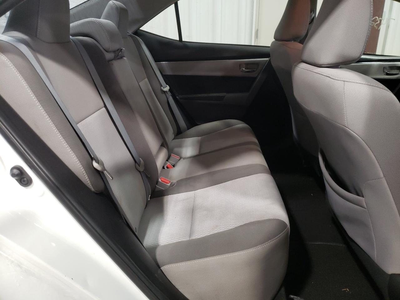 Photo 6 from auction – 2017 TOYOTA COROLLA L with VIN 2T1BURHE5HC829374