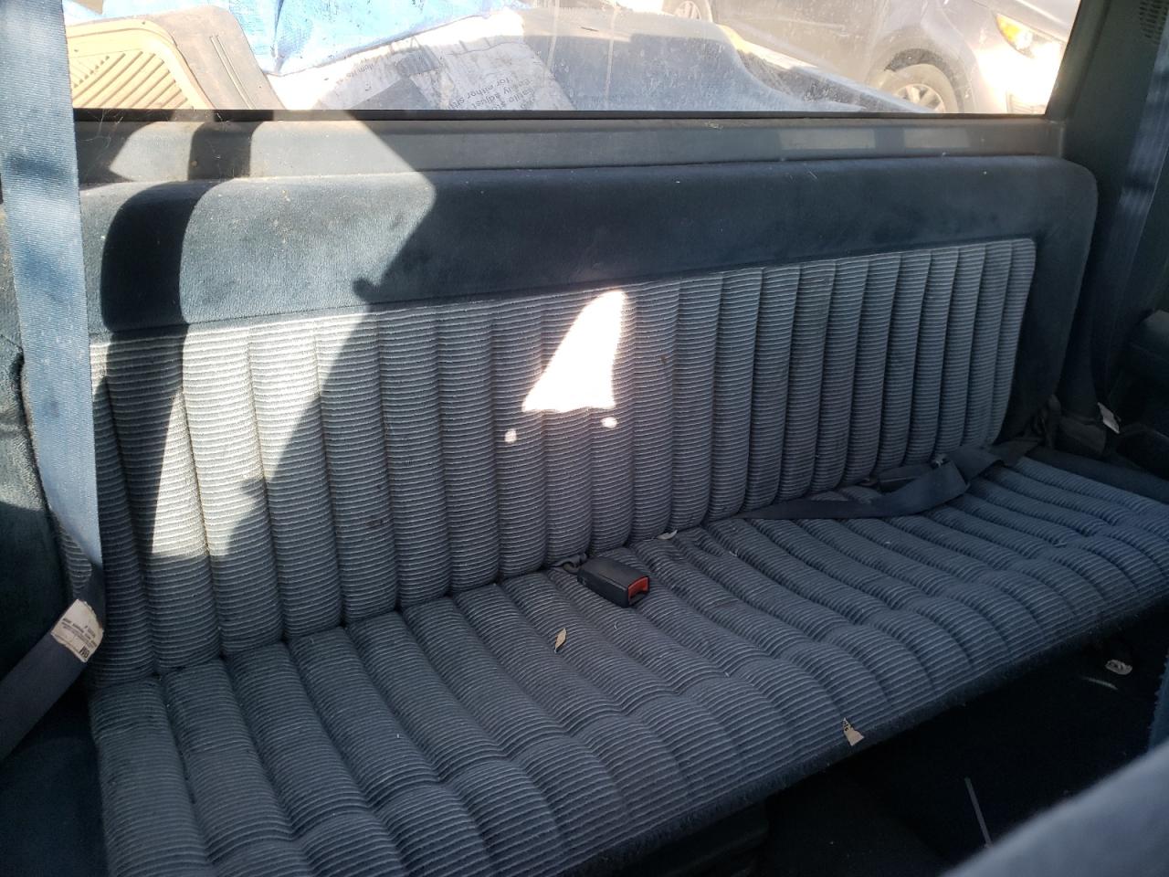 Photo 6 from auction – 1994 CHEVROLET SILVERADO with VIN 2GCEC19K7R1105949