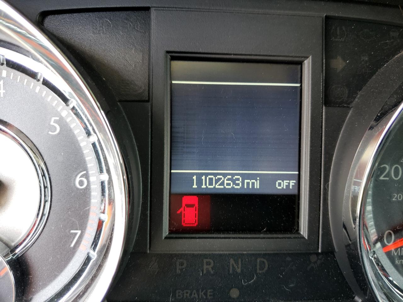 Photo 8 from auction – 2014 CHRYSLER TOWN & COU with VIN 2C4RC1CG4ER198267
