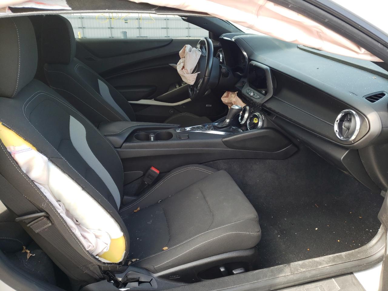 Photo 5 from auction – 2019 CHEVROLET CAMARO LS with VIN 1G1FB1RX5K0148277