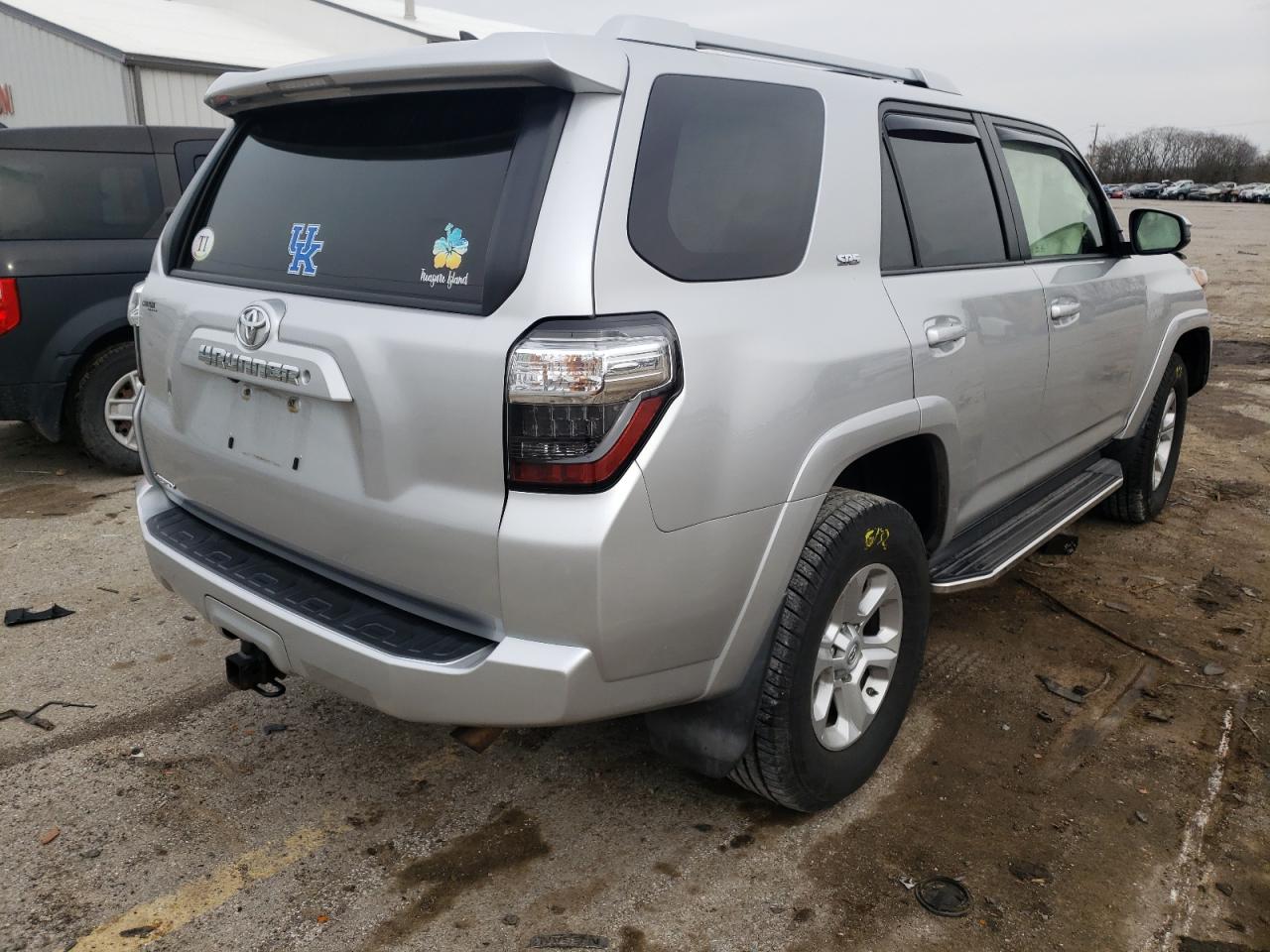 Photo 4 from auction – 2015 TOYOTA 4RUNNER SR with VIN JTEBU5JR6F5240989