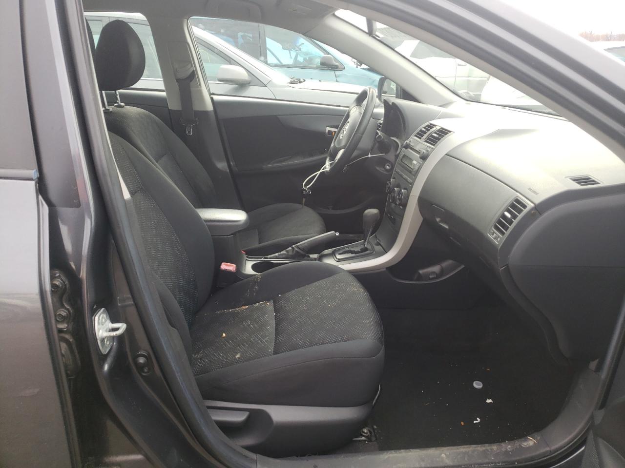 Photo 5 from auction – 2009 TOYOTA COROLLA BA with VIN 2T1BU40EX9C034837