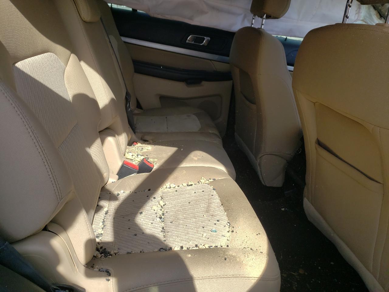 Photo 6 from auction – 2016 FORD EXPLORER with VIN 1FM5K7B81GGA60846