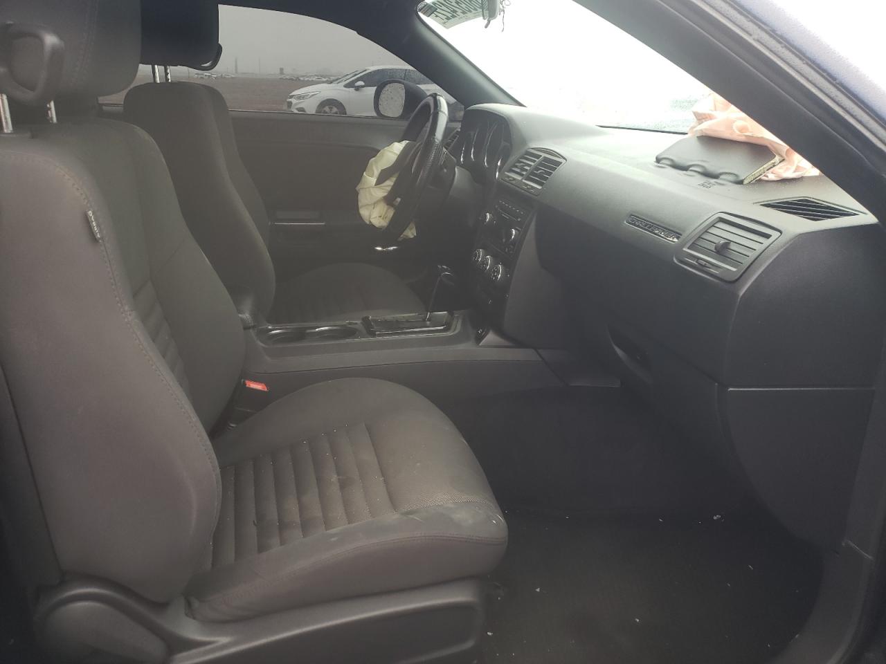 Photo 5 from auction – 2013 DODGE CHALLENGER with VIN 2C3CDYAG6DH704169