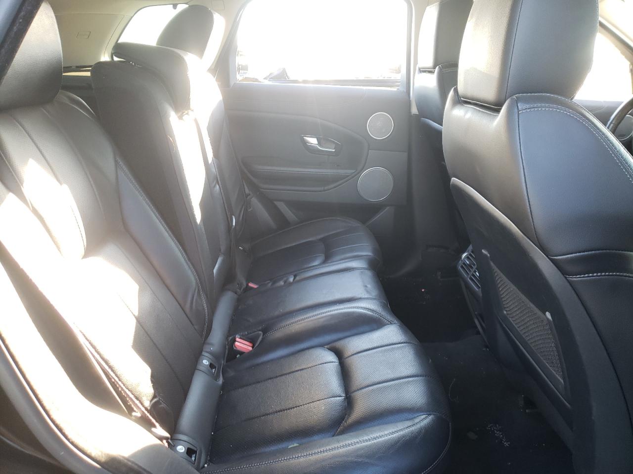 Photo 6 from auction – 2017 LAND ROVER RANGE ROVE with VIN SALVP2BG7HH245990