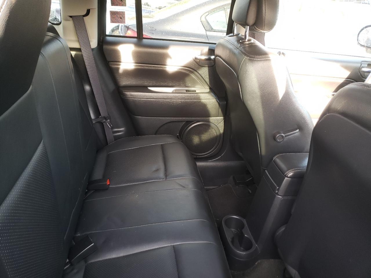 Photo 6 from auction – 2016 JEEP COMPASS LA with VIN 1C4NJDEB4GD809458