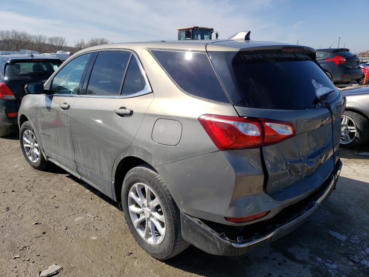 Photo 3 from auction – 2018 CHEVROLET EQUINOX LT with VIN 3GNAXJEV4JS641907