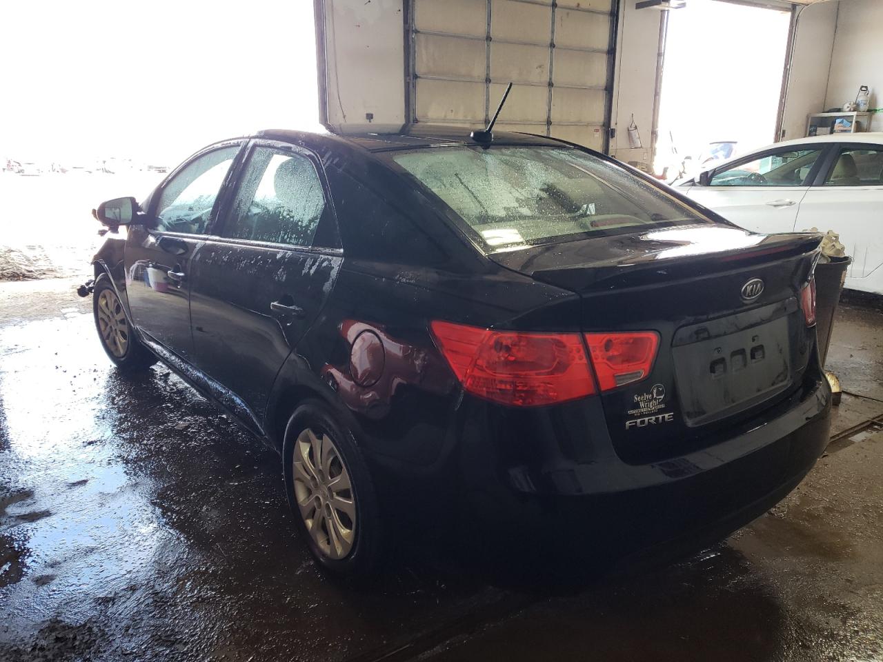 Photo 3 from auction – 2012 KIA FORTE LX with VIN KNAFT4A28C5599985