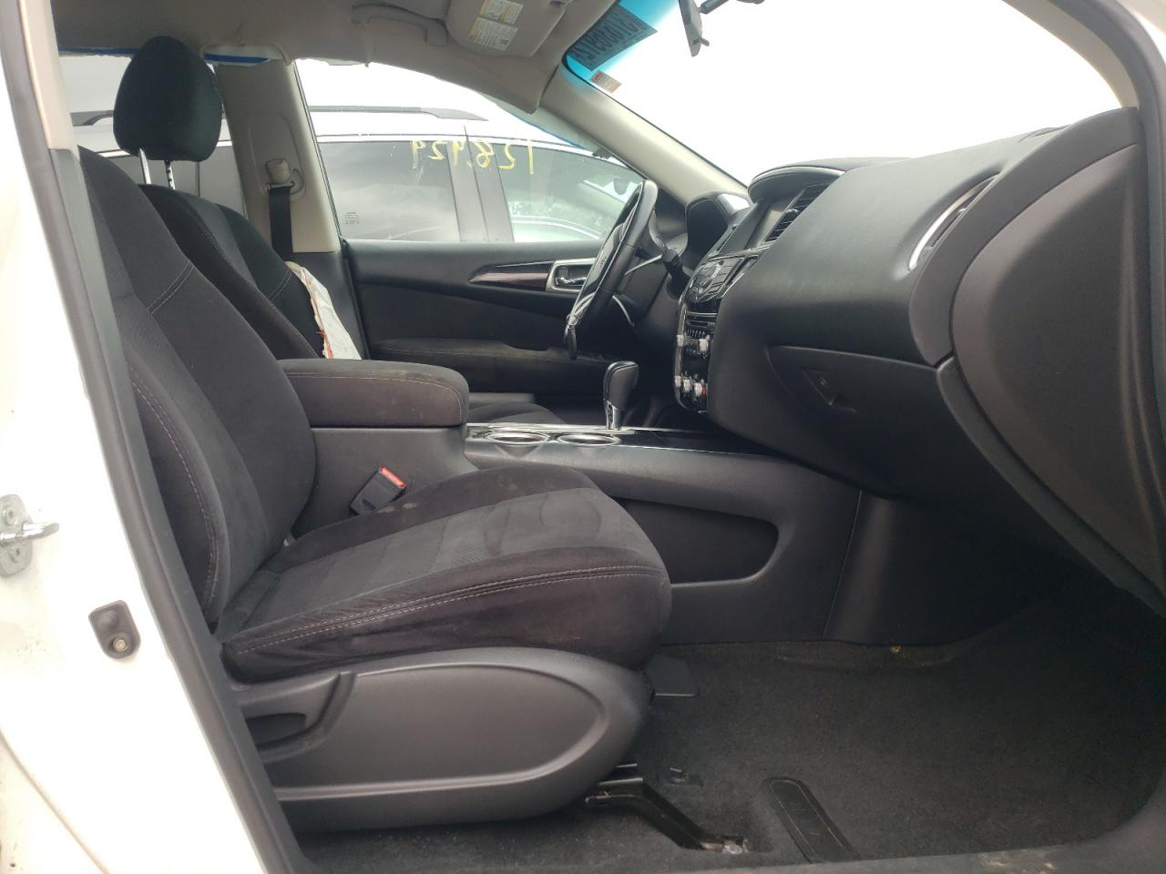Photo 5 from auction – 2014 NISSAN PATHFINDER with VIN 5N1AR2MN1EC669665