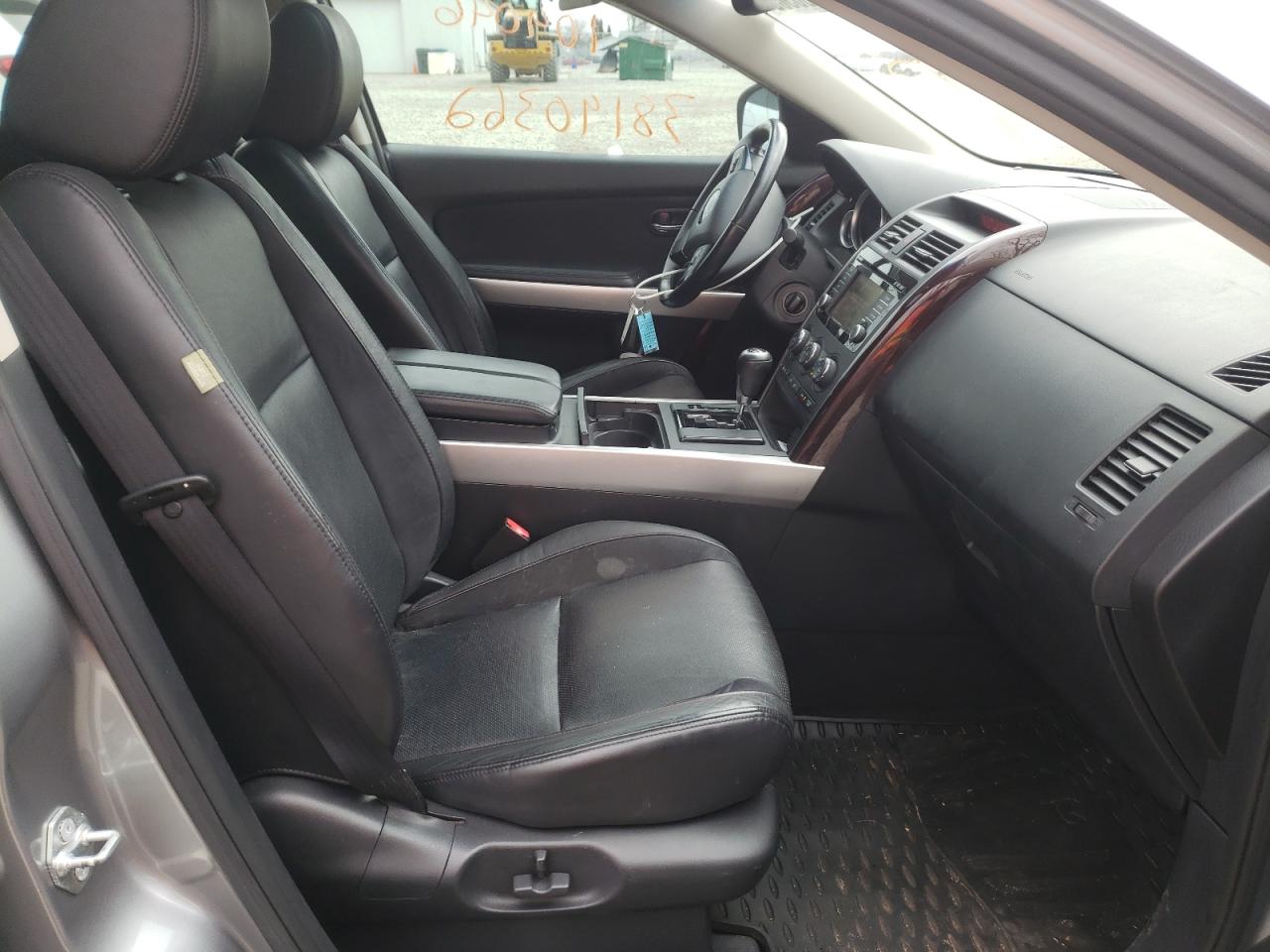 Photo 5 from auction – 2013 MAZDA CX-9 GRAND with VIN JM3TB2DA2D0402024