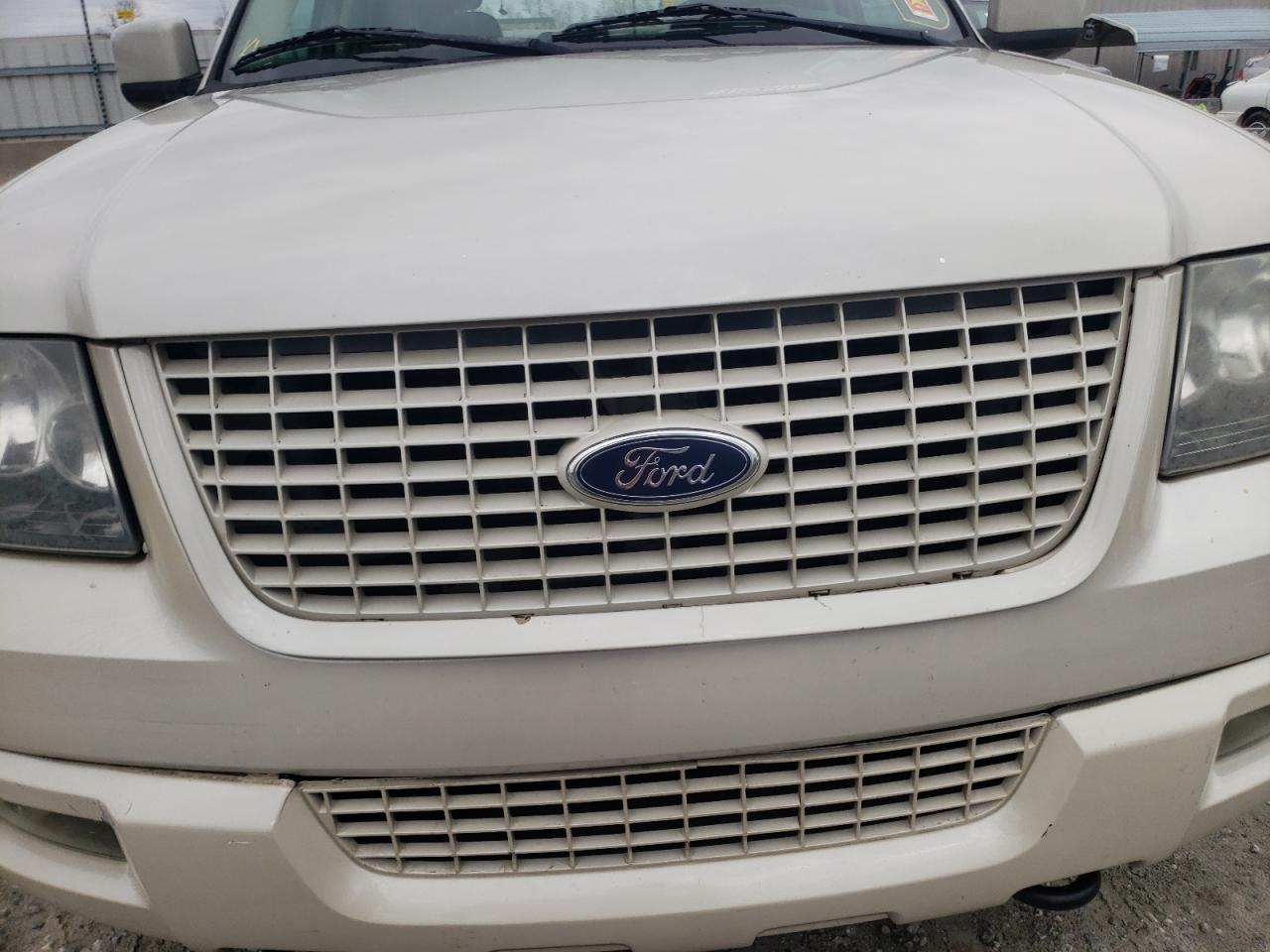 Photo 10 from auction – 2006 FORD EXPEDITION with VIN 1FMFU20516LA41519