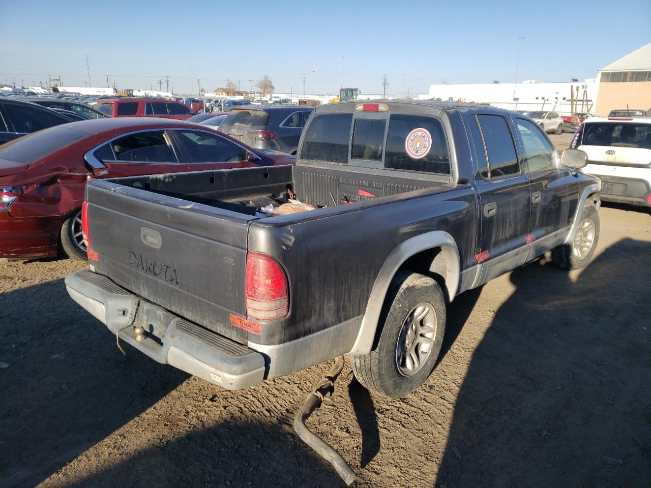 Photo 4 from auction – 2003 DODGE DAKOTA QUA with VIN 1D7HL48N13S158685