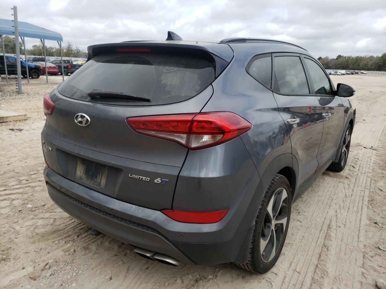Photo 4 from auction – 2016 HYUNDAI TUCSON LIM with VIN KM8J33A28GU067506
